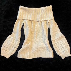 Y2K CREAM OFF-SHOULDER SWEATER! 🤍🐚✨